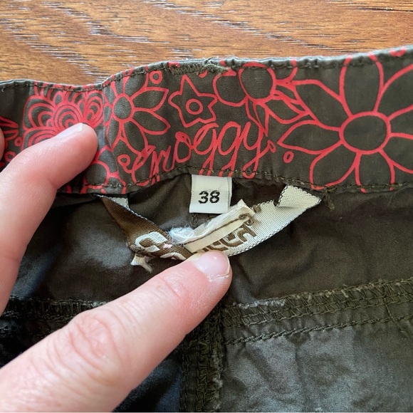 90s Y2K Vintage Groggy Olive Green Mini Skirt - Picture 5 of 15